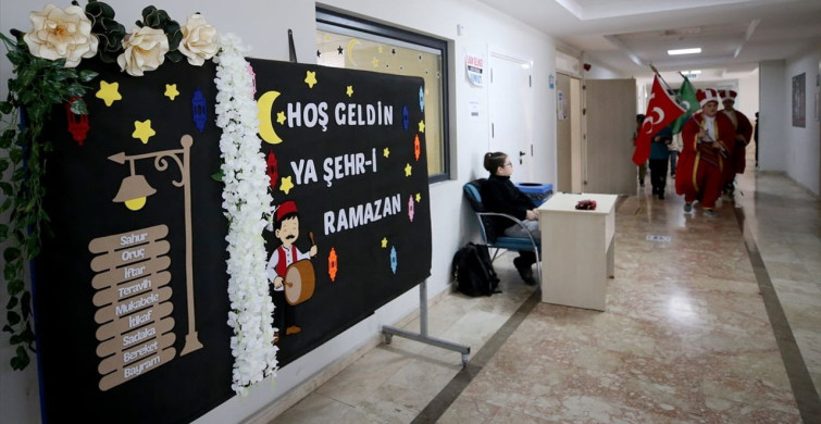 Ramazan Sevinci Okullarda Yaşatılıyor