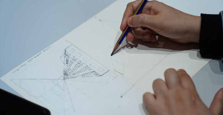 Rami Kütüphanesi'nde Mimari Çizimle Tarihi Mekanlar Keşfediliyor