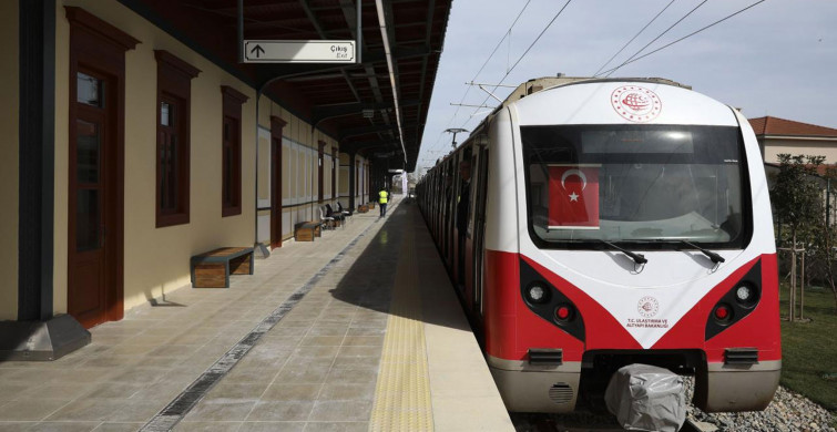 Raylı sistem açılışı için İstanbul'da bazı yollar trafiğe kapatıldı!