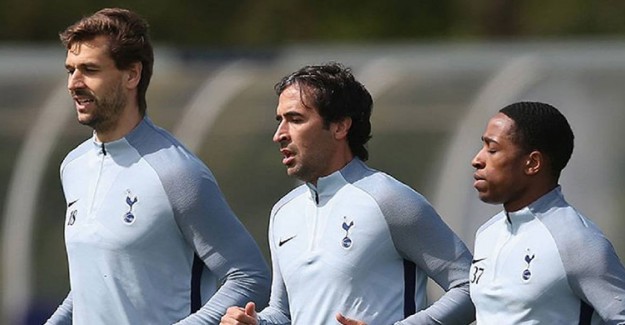 Real Madrid Efsanesi Tottenham Antrenmanında!