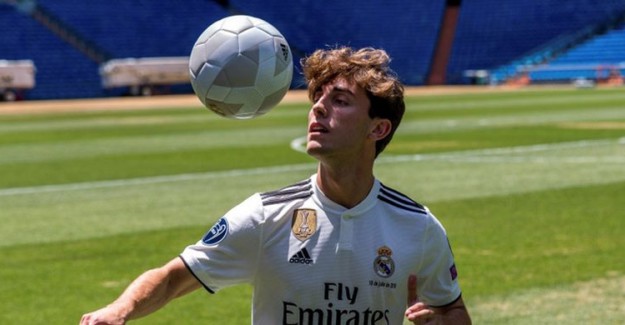 Real Madrid Odriozola’yı Renklerine Bağladı!