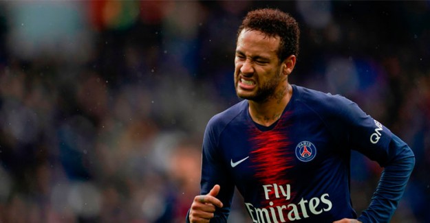 Real Madrid'e Transferi Gündemde Olan Neymar Kadro Dışı Kaldı!