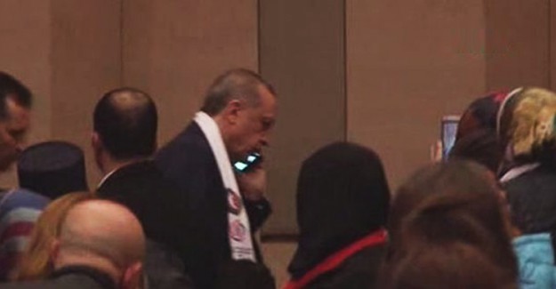 Reis'i Yerinden Kaldıran Telefon! 