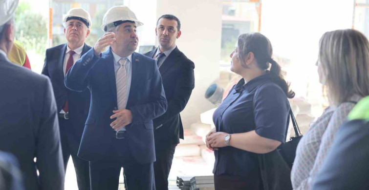 Rektör Bülent Kent Diş Hekimliği Hastanesi İnşaatını İnceledi