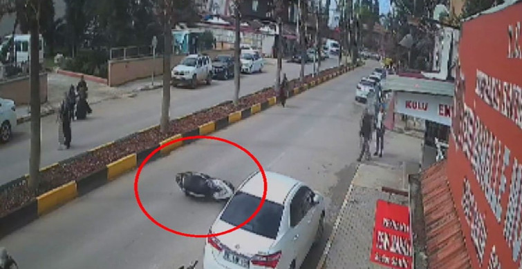 Reyhanlı'da Motosiklet Kazası Anbean Kamerada