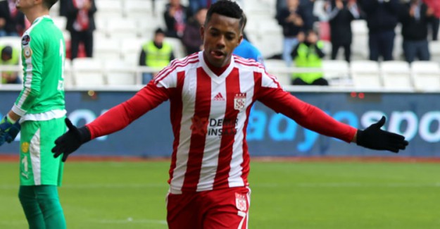 Rıza Çalımbay: Robinho'nun Geri Gelmesini Çok İsterim
