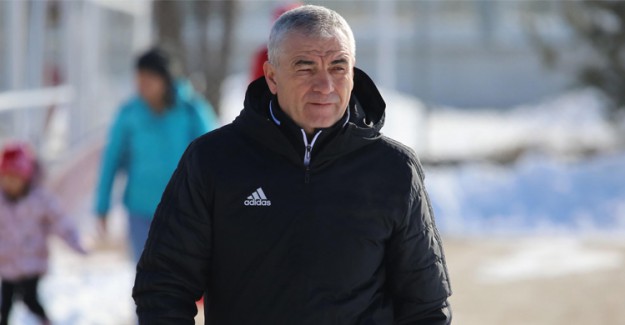 Rıza Çalımbay Spor Salonu Açıldı