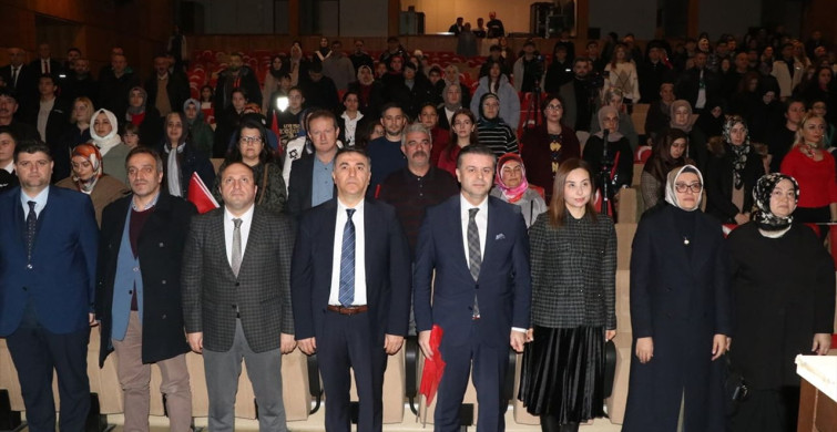 Rize'de Genç Yeteneklerden 'Kim Var' Sanat Etkinliği