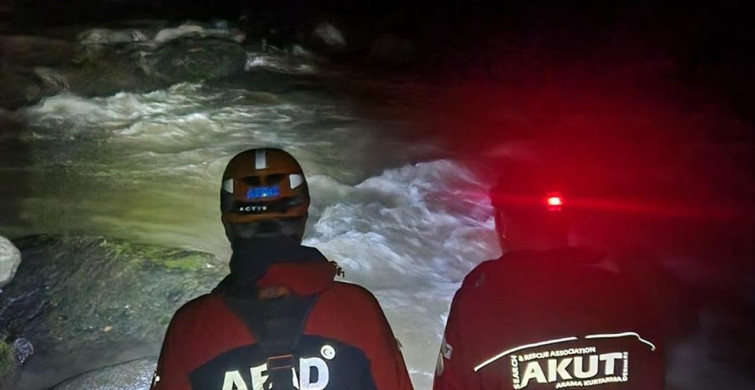 Rize'de Turist Felaketi: 38 Yaşındaki Adam Hayatını Kaybetti