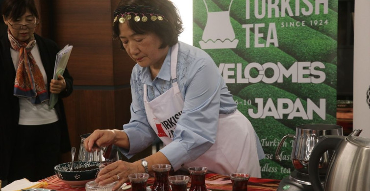 Rize'de Türk Çayı Demleme Yarışması Düzenlendi