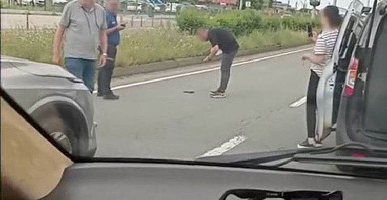 Rize'de yol ortasında tabanca bulundu