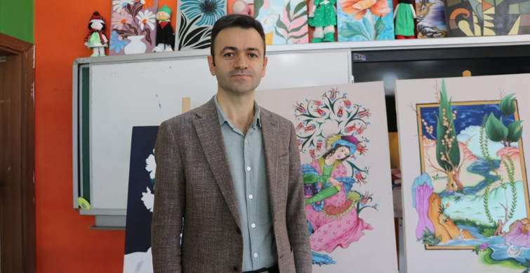 Rize'deki Öğretmen Atıkları Sanata Dönüştürüyor