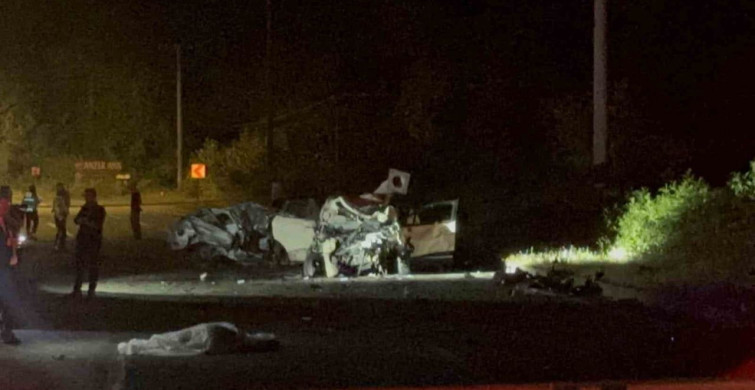 Rize'nin çayeli ilçesinde meydana gelen trafik kazasında 3 kişi hayatını kaybetti, 4 kişi yaralandı