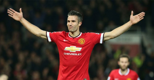Robin Van Persie Yıldız Golcüyü Manchester United'a Önerdi