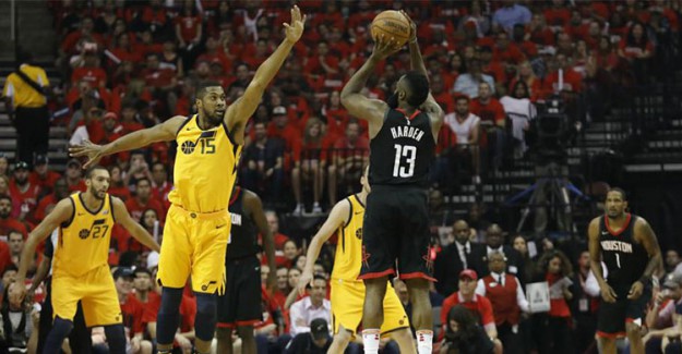 Rockets Yarı Finale İyi Başladı!