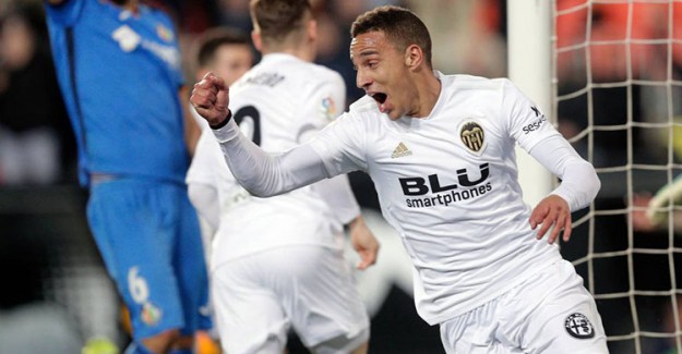 Rodrigo, Valencia'yı Yarı Finale Taşıdı! (Valencia 3-1 Getafe)