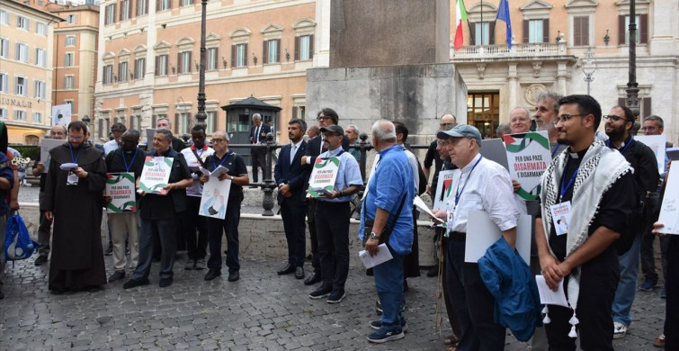 Roma'da Gazze İçin Dua: Soykırıma Karşı Rahipler Grubu Bir Araya Geldi