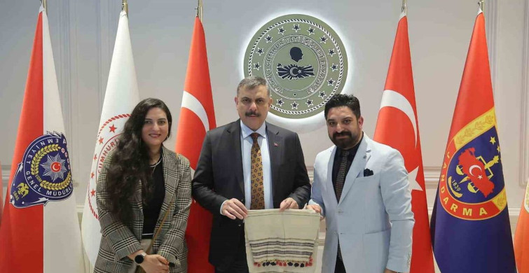 Roman toplumunun beklenti ve talepleri Bakanlık’ta ele alındı