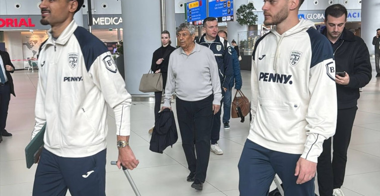 Romanya Milli Futbol Takımı İstanbul'a Varış Yaptı