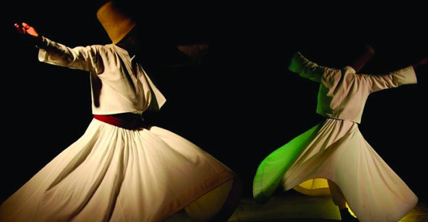 'Rumi' Markalı Semazen'li Votka Şişesi Sosyal Medyada Tepki Gördü
