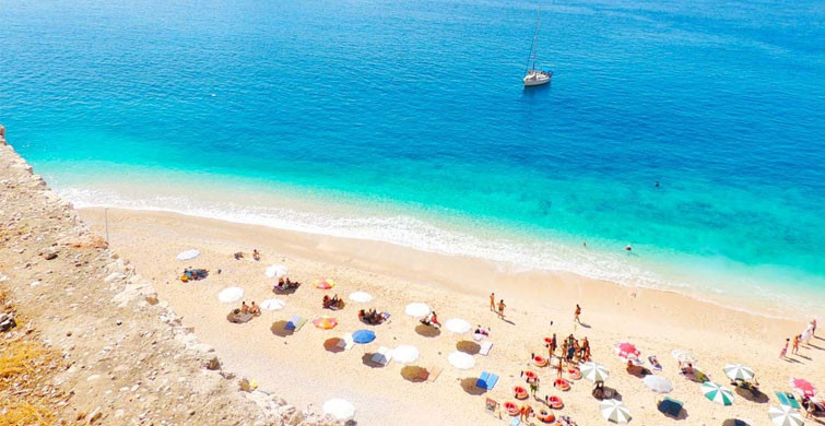Rus Turistler Türkiye'de Tatil Yapmak İstiyor