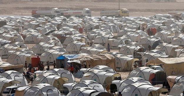 Rusya, ABD Destekli Askeri Rukban Kampına Yardım Konvoyunu Göndermeyeceğini Açıkladı