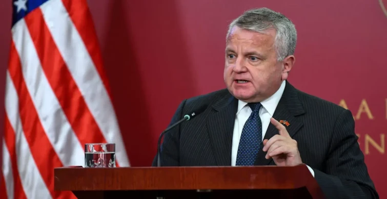 Rusya’dan  ABD ambargosu: 227 yetkilinin ülkeye girişini yasakladı!