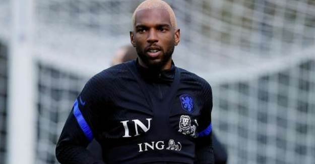 Ryan Babel Hollanda'da Karantinada 
