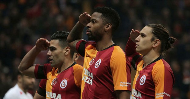 Ryan Donk: Hayatını Kaybeden Askerlerimizin Ruhu Şad Olsun