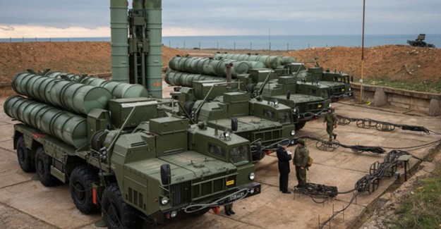 S-400'ün İlk Parçaları Türkiye'ye Geldi
