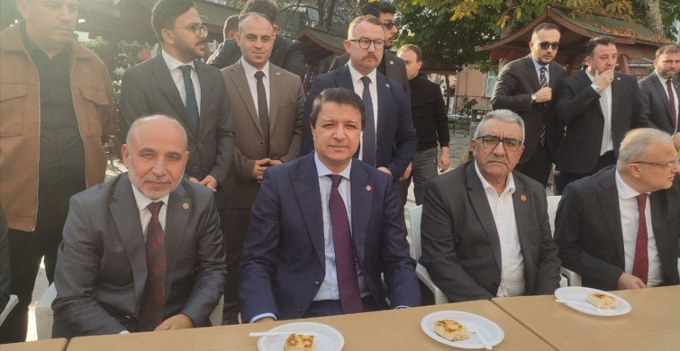 Saadet Partisi Genel Başkanı Mahmut Arıkan Kocaeli'de Kongreye Katıldı