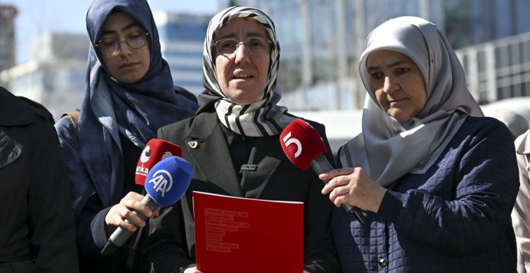 Saadet Partisi Kadın Kolları'ndan Protesto