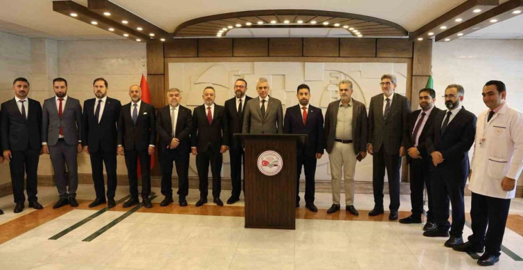 Sağlık Bakanı Kemal Memişoğlu, Şam'da Suriye Sağlık Bakanı ile buluştu