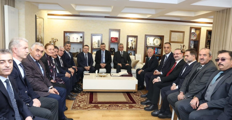 Sağlık Bakanı Memişoğlu Erzurum'da