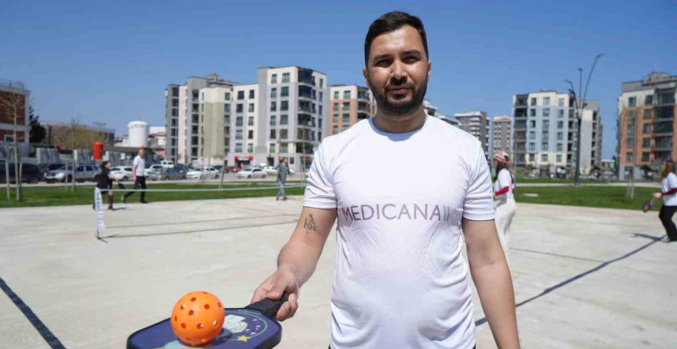 Sağlık Çalışanları Pickleball İle Hareketli Yaşamı Kutladı