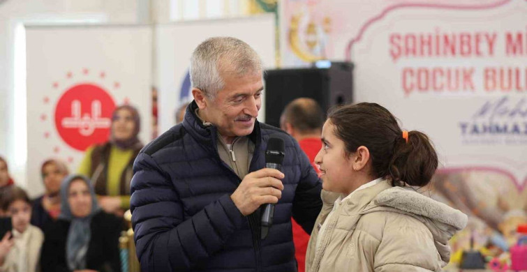 Şahinbey Millet Camii'nde Minikler için Renkli Etkinlikler
