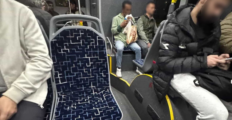 Sakarya Halk Otobüsünde Tedirgin Eden Anlar