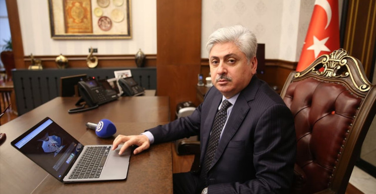 Sakarya Valisi Rahmi Doğan, AA'nın 'Yılın Kareleri' Oylamasına Katıldı