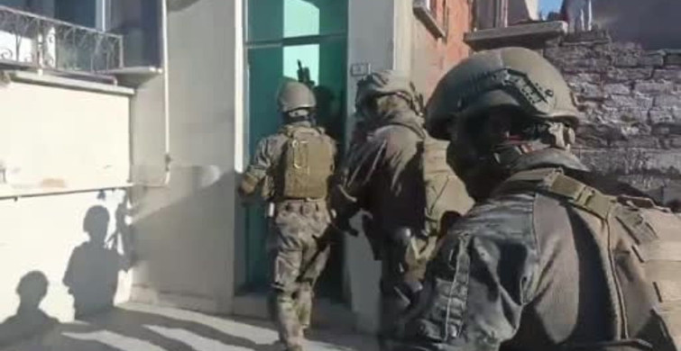 Sakarya'da Çoraplar ve Sakız Kutularında Uyuşturucu Operasyonu