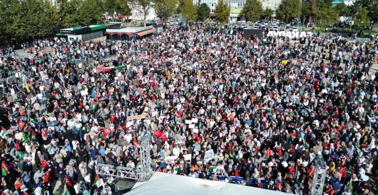 Sakarya'da Filistin İçin Dayanışma Yürüyüşü