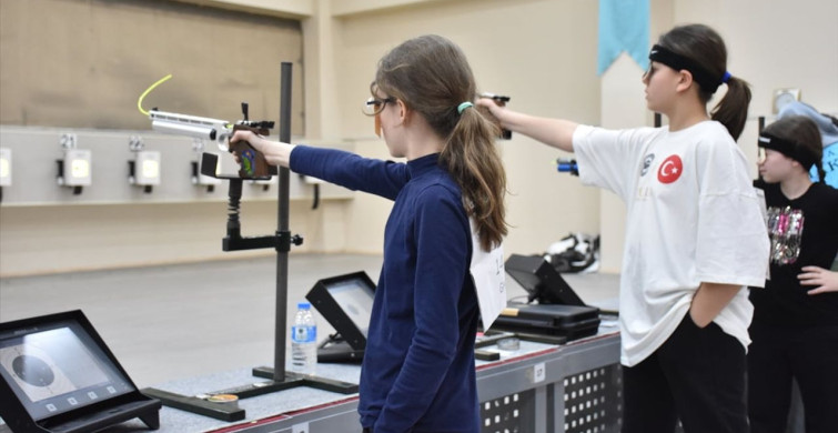 Sakarya'da Havalı Silahlar Müsabakaları Sürüyor