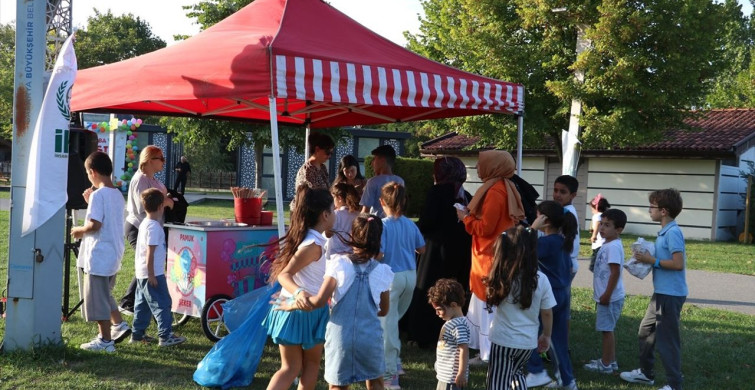 Sakarya'da Yetim Çocuklar İçin 'Okula Merhaba' Şenliği Düzenlendi