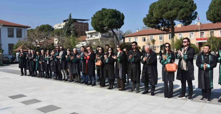 Salihli'de Avukatlar Günü Coşkuyla Kutlandı