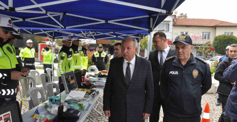 Salihli'de Trafik Haftası Etkinlikleri Gerçekleştirildi