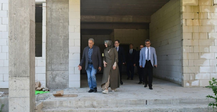 Salihli'de Yeni Meslek Yüksekokulu Binası Yükseliyor
