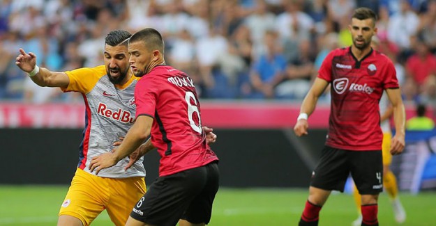 Salzburg Tura Göz Kırptı!