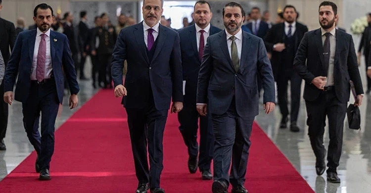 Şam Ziyareti Sonrası Dikkat Çeken Hareketlilik: Türk Savaş Uçakları Suriye Sınırında