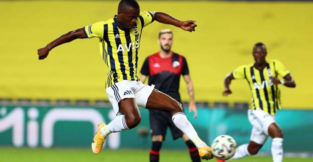 Samatta: '100 Gol Atacağıma Şampiyon Olalım'
