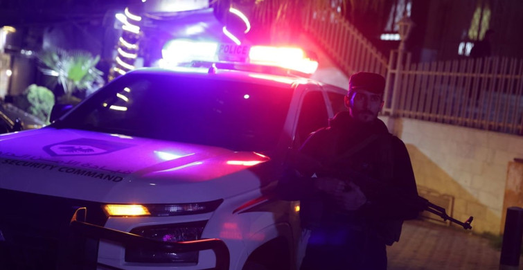 Şam'da Roket Saldırısı: Mezze Askeri Havaalanı Hedef Alındı