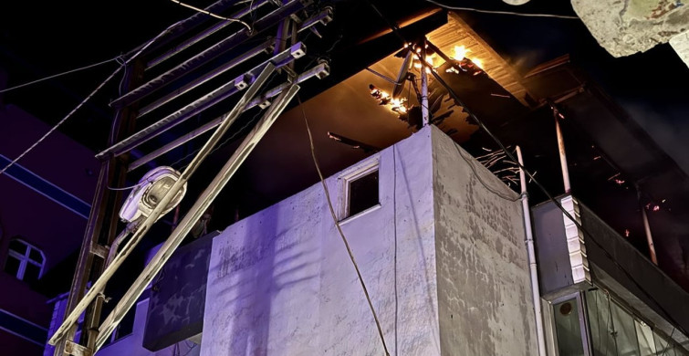 Samsun'da 4 Katlı Binada Yangın: Bir Yaralı